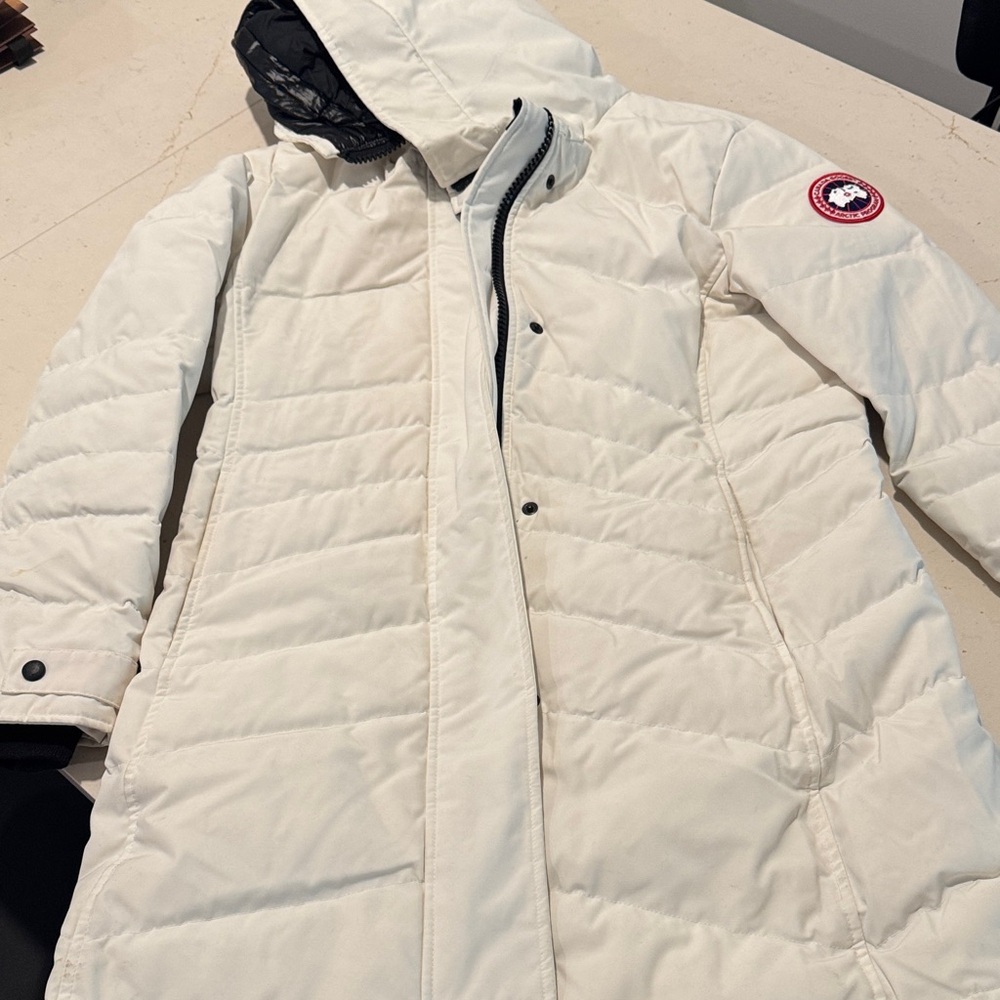 Canada Goose Women's White Cream Hooded Puffer Jacket Size Large